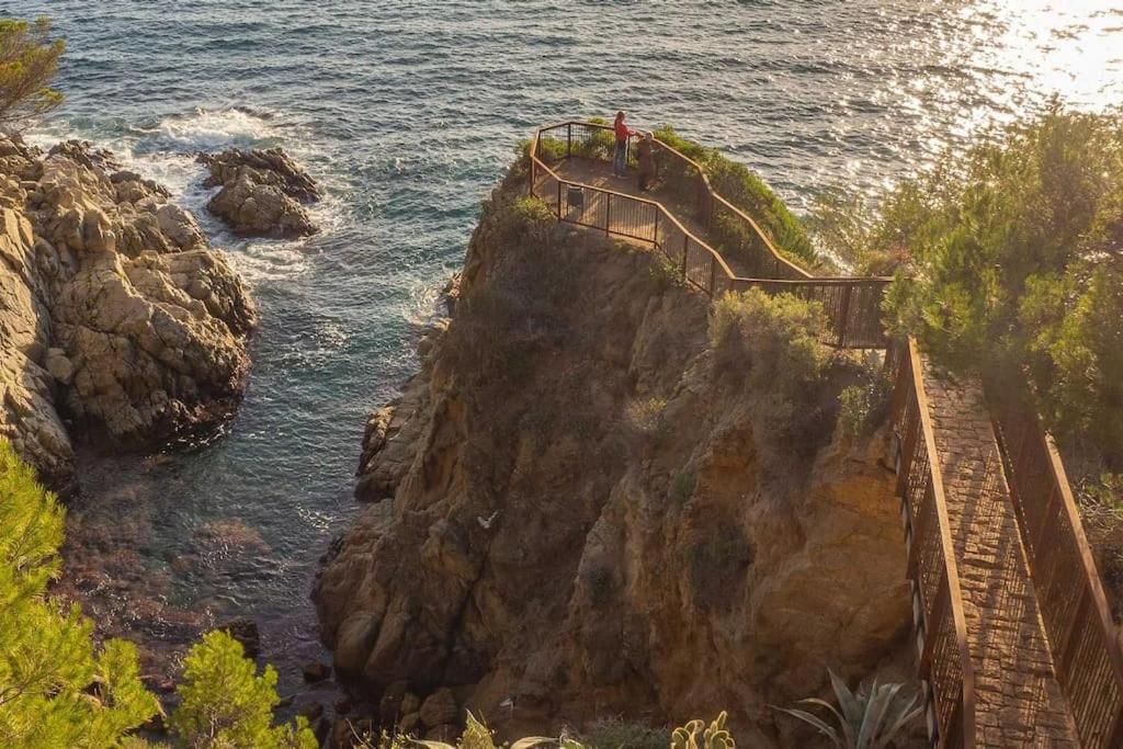 Somriu Apartament Fenals Platja Lloret de Mar Exteriér fotografie